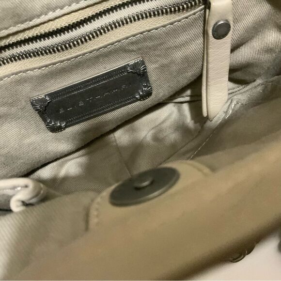 Elie Tahari leather Gray shoulder/crossbody bag snap closure - Picture 5 of 13